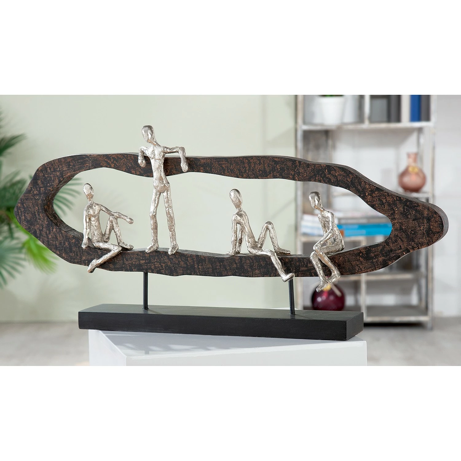 GILDE Skulptur Hang out - Mango - Braun - 75cm x 35cm x 10cm – Bild 2