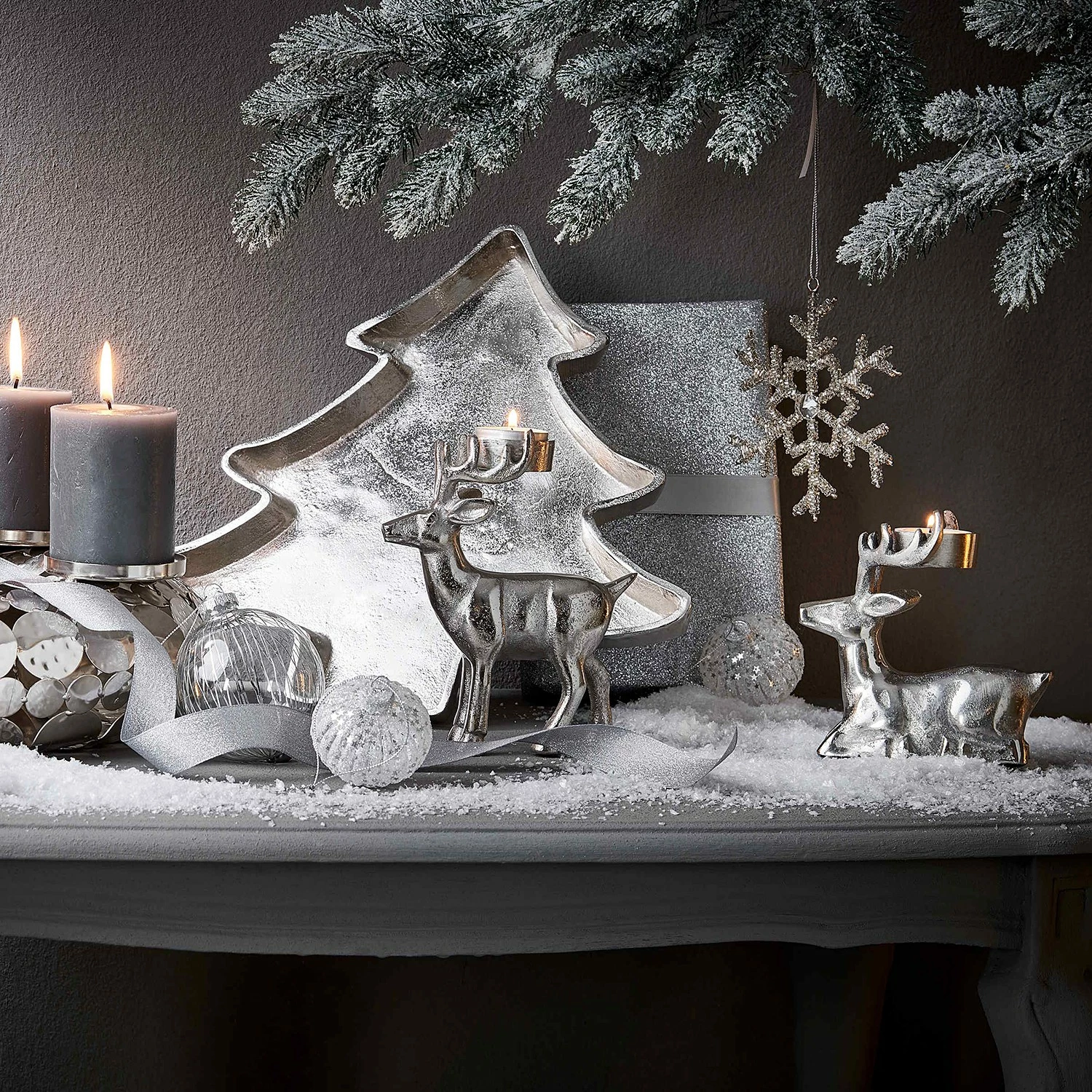 Butlers Teelichthalter OH MY DEER II - Aluminium - Silber – Bild 2