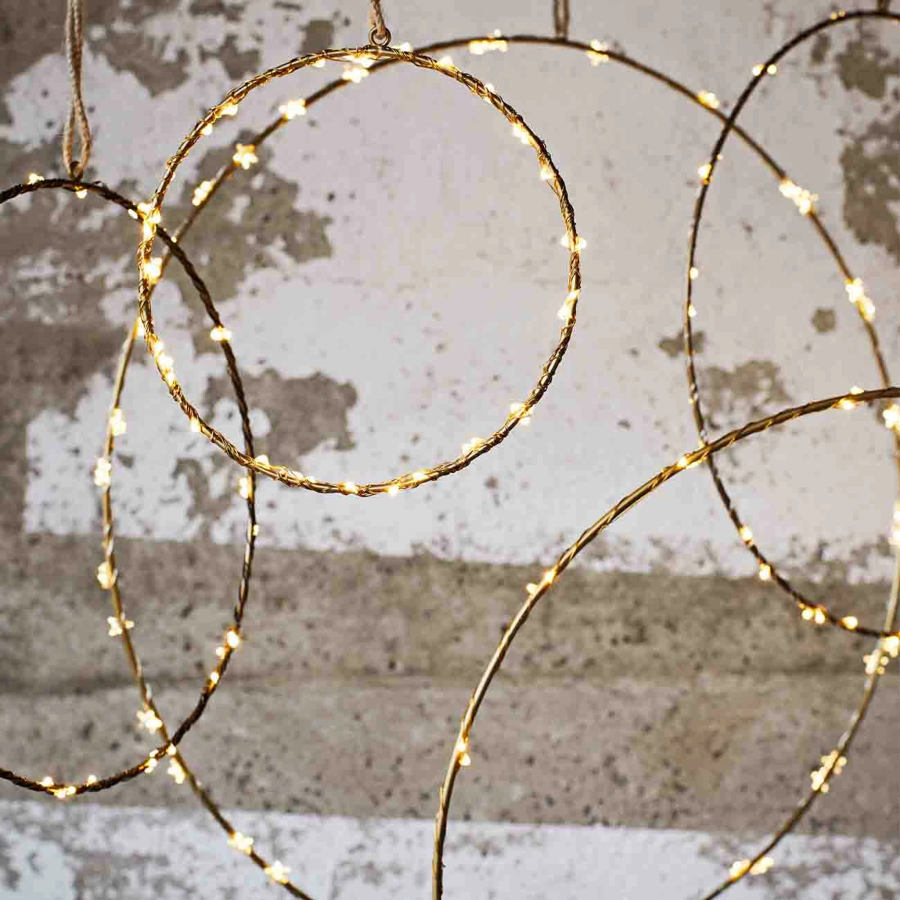 Madam Stoltz Dekoring für Wand & Fenster, L - Dekoring für Wand & Fenster goldfarben, L – Bild 3